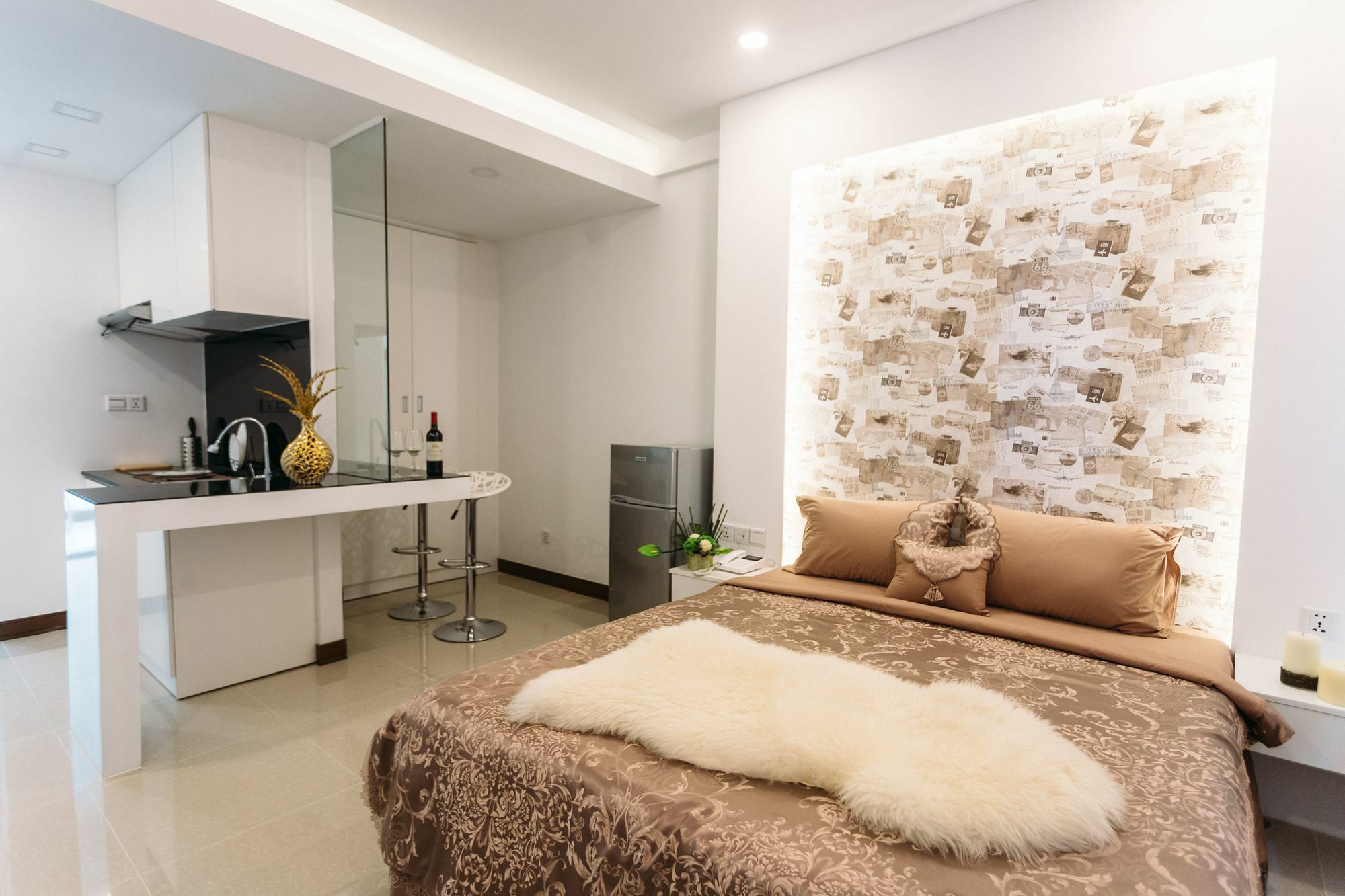 Ca&Sa Serviced Apartment Phnom-Penh Buitenkant foto